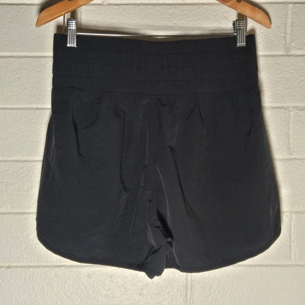 YPB Abercrombie Active Shorts Medium‎ Black High Rise Lined Running Gym Athletic